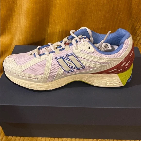 New Balance 1906R Pink Cream Blue Yellow Red Multicolor Running Shoe 9W - Picture 2 of 2